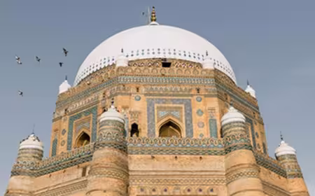 Umrah packages from Multan